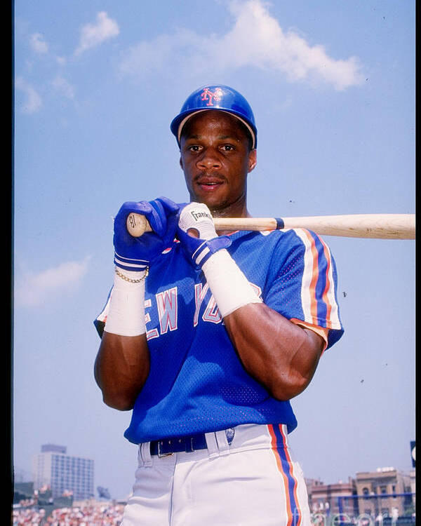 1980-1989 Poster featuring the photograph Darryl Strawberry by Tony Inzerillo