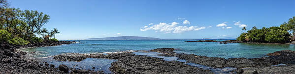 Ahihi Bay Poster featuring the photograph Ahihi Bay Maui by Chris Spencer