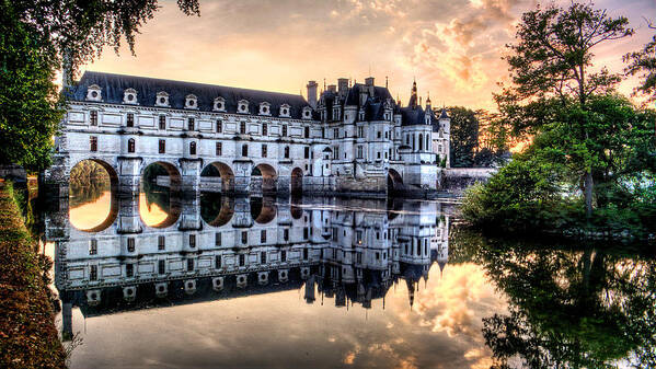 Chateau De Chenonceau Poster featuring the photograph Chenonceau Sunset by Weston Westmoreland
