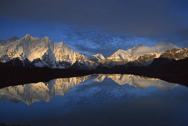 Feb0514 Poster featuring the photograph Panorama From Mt Makalu To Everest by Colin Monteath