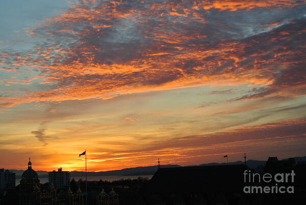  Poster featuring the photograph Sunset - Victoria BC by Sharron Cuthbertson