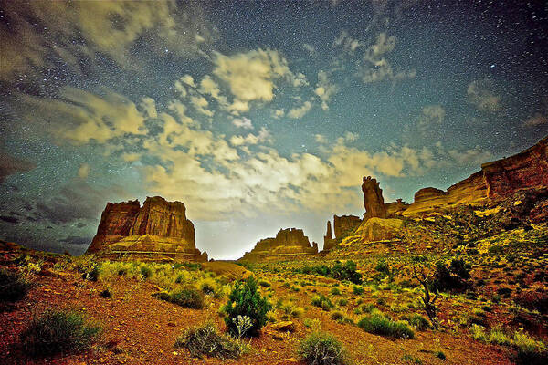 Arches National Park Poster featuring the photograph A Wondrous Night by Don Mercer