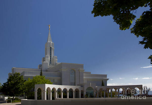 Lds Poster featuring the photograph Bountiful Utah Temple Entrance by Richard Lynch