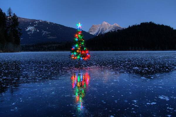 Christmas Poster featuring the photograph Christmas Spirit On Bull Lake by Robert Hosea