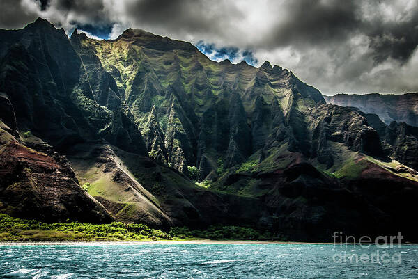 Na Pali Coast Poster featuring the photograph Na Pali Coast Cathedral Peaks #13 by Blake Webster