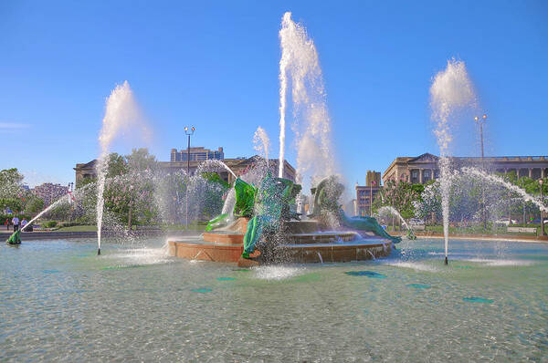Philadelphia Poster featuring the photograph Philadelphia - Swann Fountain at Logan Square by Bill Cannon