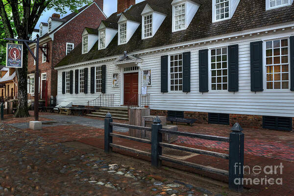 The Raleigh Tavern In Colonial Williamsburg Gives You A Colorful Glance Back Into The History Of 1776. Poster featuring the photograph Raleigh Tavern by Gene Bleile Photography