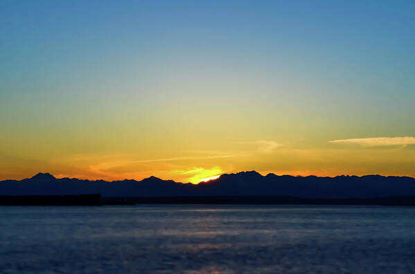 Seattle Poster featuring the photograph Seattle Sunset by Aparna Tandon