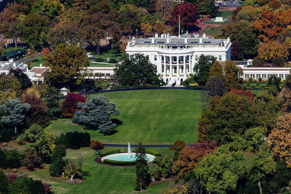 Washington Dc Poster featuring the photograph The White House by Ed Clark