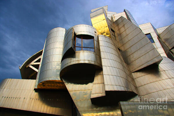 Weisman Art Museum Poster featuring the photograph Weisman Art Museum University of Minnesota by Wayne Moran