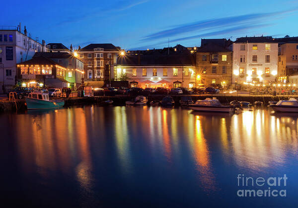 Custom House Quay Poster featuring the photograph Busy Night at Custom House Quay by Terri Waters