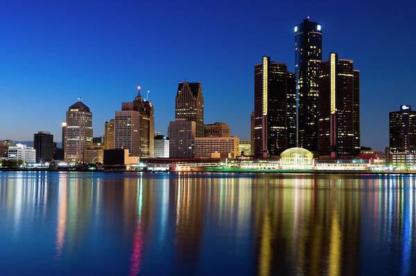 Water's Edge Poster featuring the photograph Detroit Skyline At Twilight by Chrisp0