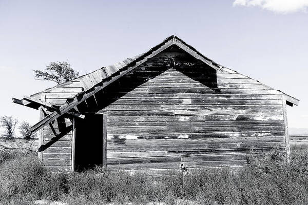 Abandoned Poster featuring the photograph Faded Memories by Melisa Elliott