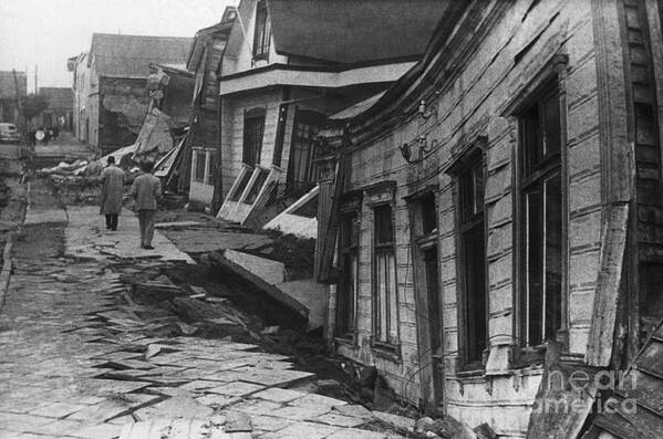 People Poster featuring the photograph Houses Damaged By Earthquake by Bettmann