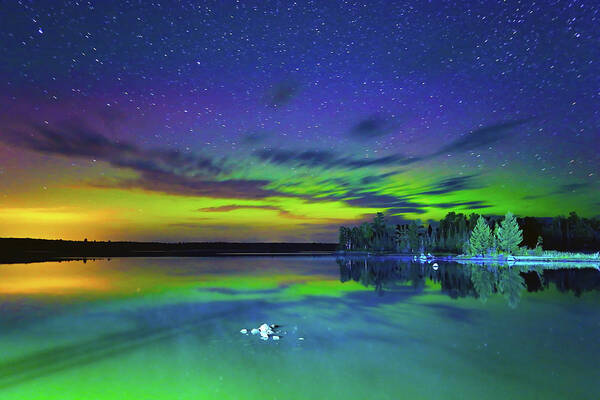 Northern Lights Poster featuring the photograph Northern Lights over Boulder Lake #5 by Shixing Wen
