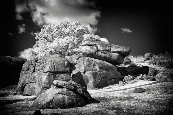 Dir-cw-0032-b Poster featuring the photograph Devils Den - Gettysburg by Paul W Faust - Impressions of Light