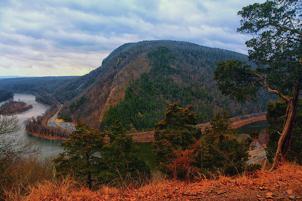 Mount Minsi From Mount Tammany 2 Poster featuring the photograph Mount Minsi from Mount Tammany 2 by Raymond Salani III