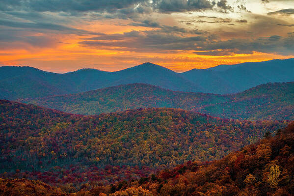 Baldface Mountain Overlook Poster featuring the photograph Sunset At Baldface Mountain Overlook by Mark Papke