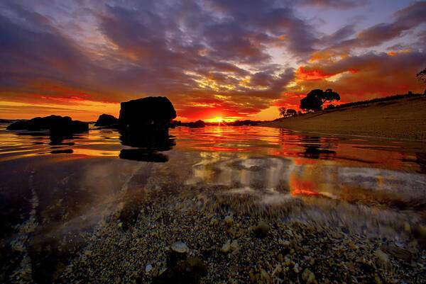 Hawaii Poster featuring the photograph Sunset in the Water by John Bauer