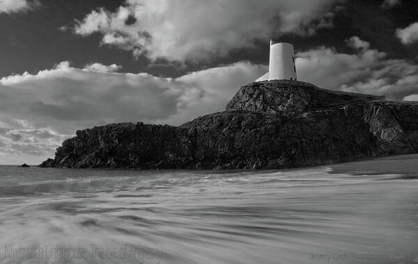 Newborough Lighthouse Poster featuring the photograph Niwbwrch Lighthouse by B Cash