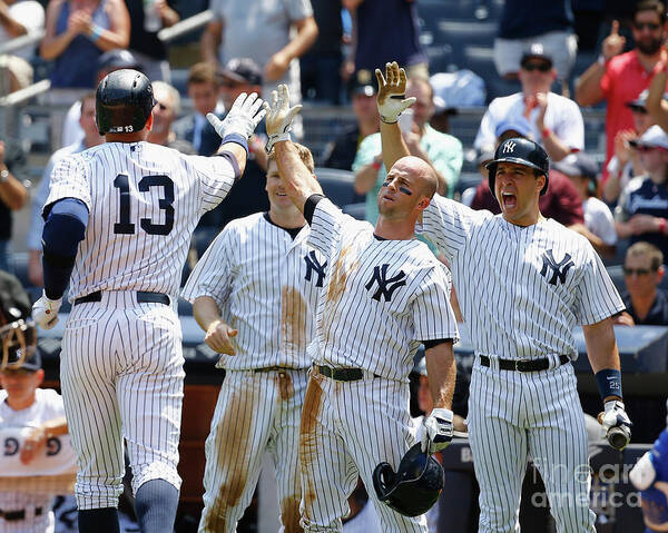 Three Quarter Length Poster featuring the photograph Kansas City Royals V New York Yankees #9 by Al Bello