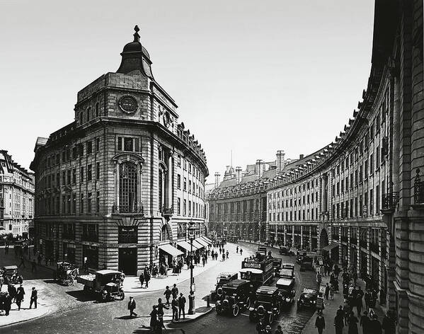 People Poster featuring the photograph Regent Street by Topical Press Agency