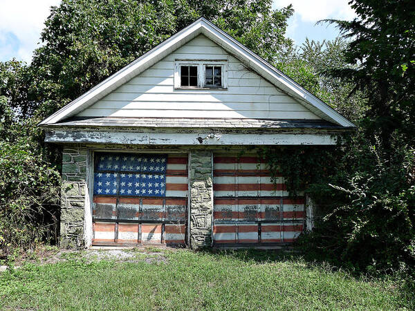 Americana Poster featuring the photograph Old Glory Garage by Richard Reeve