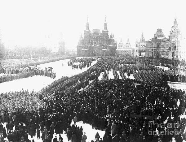 Crowd Of People Poster featuring the photograph Crowd In Red Square Listens To Trotsky by Bettmann