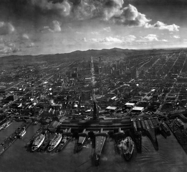 San Francisco Earthquake Poster featuring the photograph San Francisco In Ruins After Earthquake - 1906 by War Is Hell Store