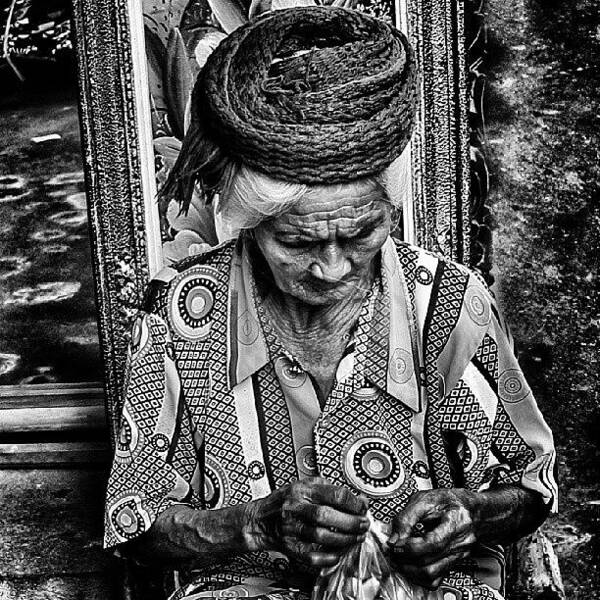  Poster featuring the photograph Balinese Women by Yossi Sidarta