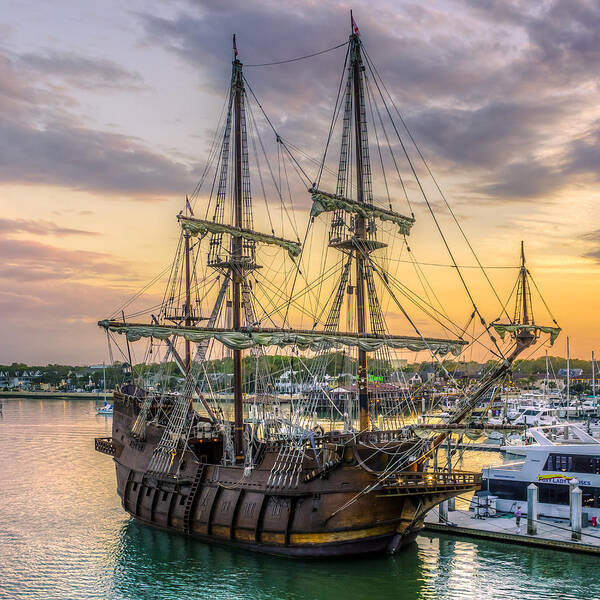Anchor Poster featuring the photograph El Galeon by Traveler's Pics