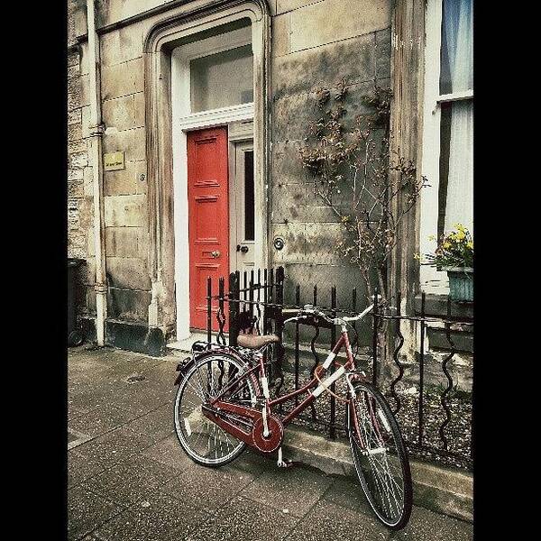 Edimburgo Poster featuring the photograph Living #edimburgo Red Line by Almar.e 🇪🇸