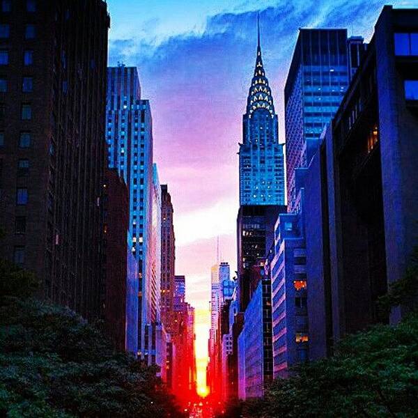 Beautiful Poster featuring the photograph Urban Sunset by Rusta Tores