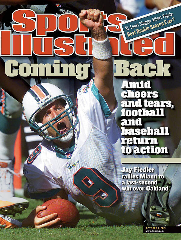 Magazine Cover Art Print featuring the photograph Miami Dolphins Qb Jay Fiedler... Sports Illustrated Cover by Sports Illustrated