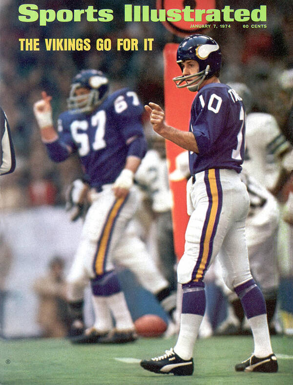 Magazine Cover Art Print featuring the photograph Minnesota Vikings Qb Fran Tarkenton, 1973 Nfc Championship Sports Illustrated Cover by Sports Illustrated