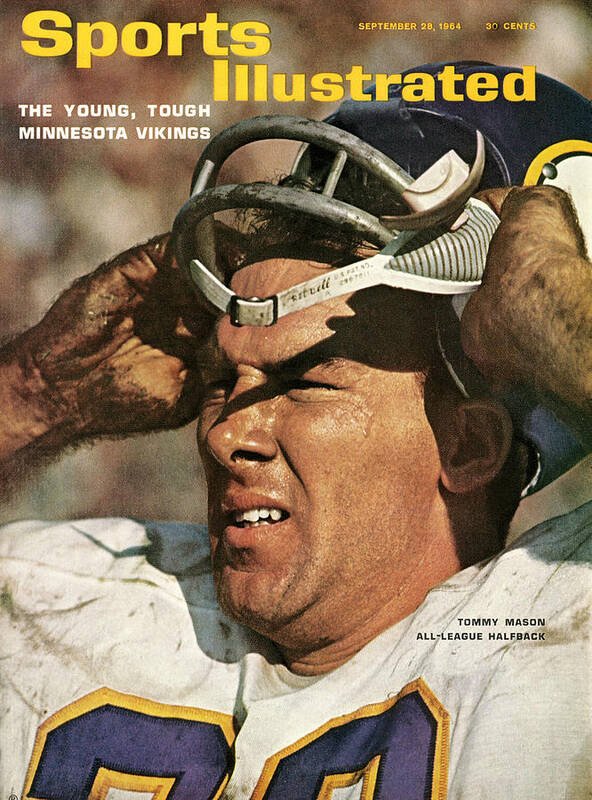Magazine Cover Art Print featuring the photograph Minnesota Vikings Tommy Mason Sports Illustrated Cover by Sports Illustrated