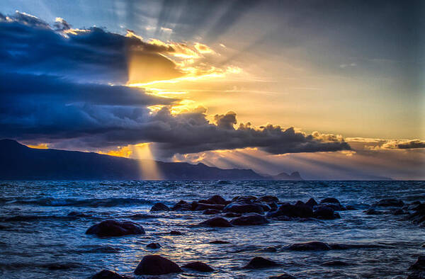 Sunset Art Print featuring the photograph Maui Sunset 5 by Mike Neal
