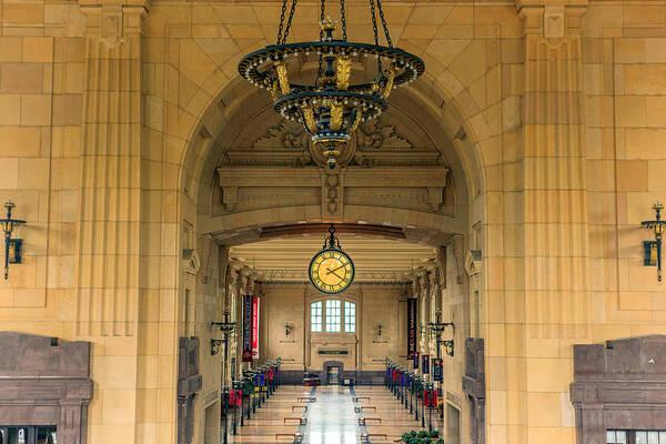 4 O'clock Art Print featuring the photograph Union Station Chandelier by Sennie Pierson