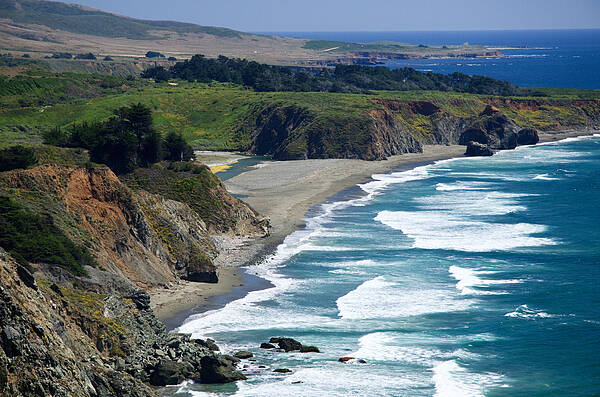 California Art Print featuring the photograph Coast Near Ragged Point by Levin Rodriguez