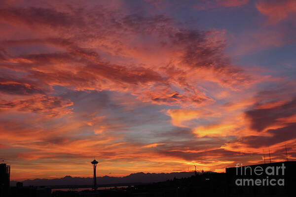 Space Needle Art Print featuring the photograph Firey Red Seattle Sky by Suzanne Lorenz
