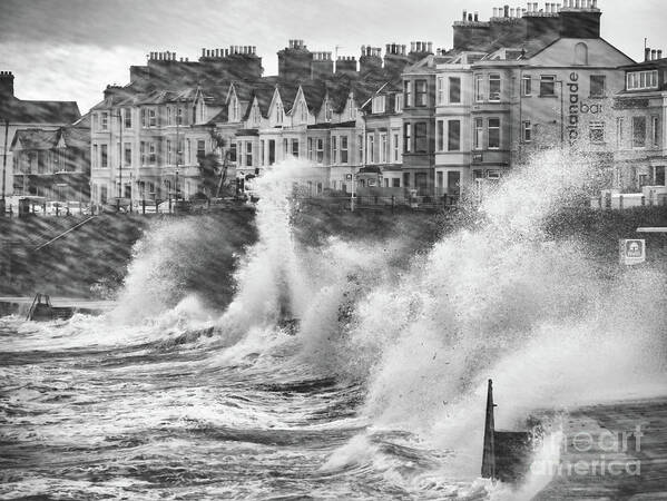 Ballyholme Art Print featuring the photograph Bangor winter 3 by Jim Orr