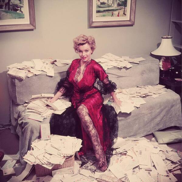 Marilyn Monroe Art Print featuring the photograph Fan Mail by Slim Aarons