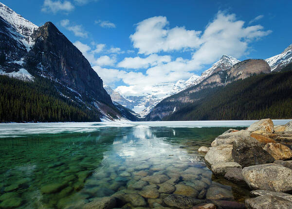 Canada Art Print featuring the photograph Beautiful Lake Louise by Rick Deacon