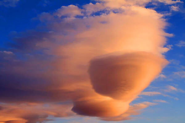 Lenticular Clouds Art Print featuring the photograph Sunset Clouds by Donna Kennedy