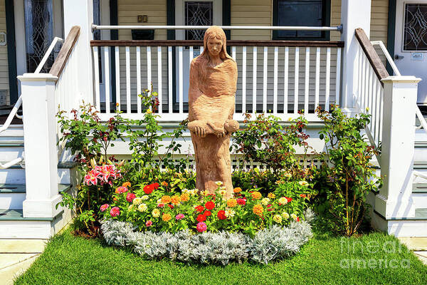 Shore Garden Art Print featuring the photograph Shore Garden in Ocean Grove by John Rizzuto