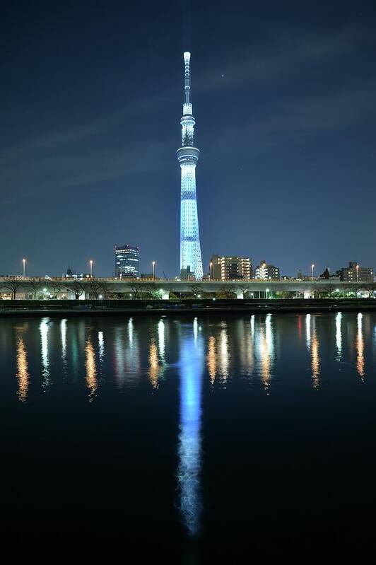 Built Structure Art Print featuring the photograph Tokyo Skytree #1 by Y.zengame