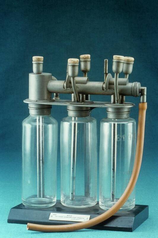 1900s Art Print featuring the photograph Boyle Anaesthetic Apparatus by Science Photo Library