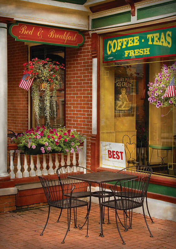 Ice Cream Art Print featuring the photograph Cafe - The Best ice cream in Lancaster by Mike Savad