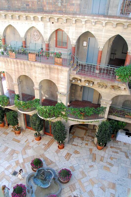 Mission Inn Art Print featuring the photograph Courtyard 2 by Amy Fose