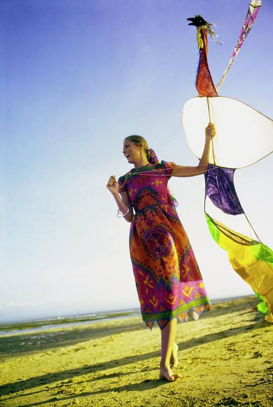 Fashion Art Print featuring the photograph Lauren Hutton Flying A Kite by Arnaud de Rosnay